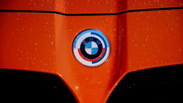 BMW M Emblem 50 Jahre Motorsport