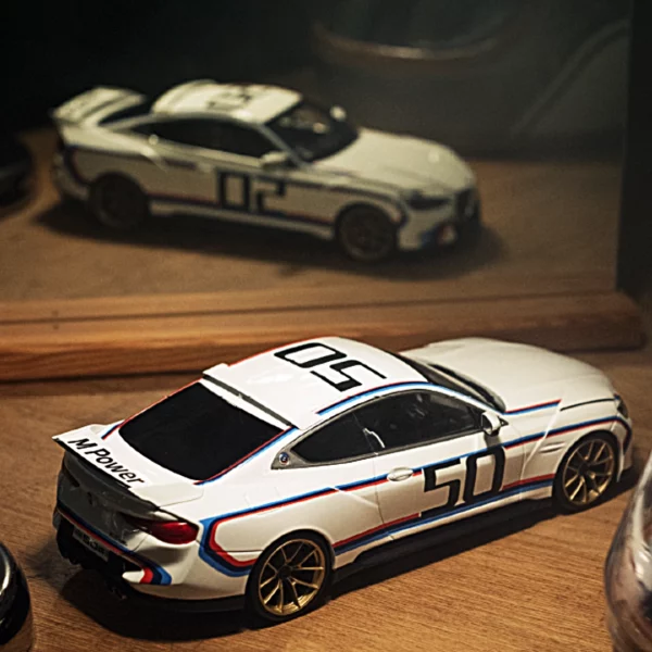 BMW 3.0 CSL MINIATUR RC 1:14